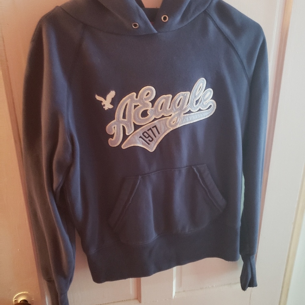 American Eagle sweatshirt
